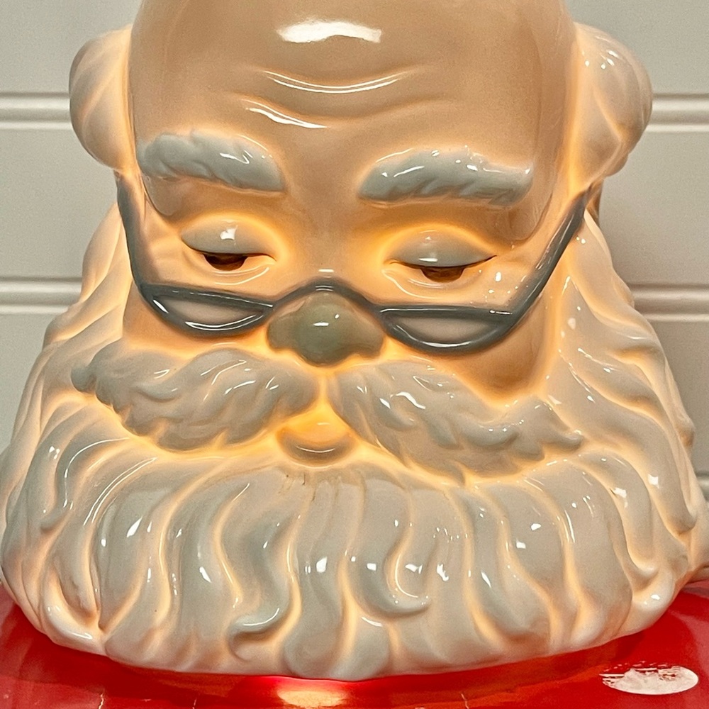 Studio 5 1991 Illuminated Santa Bust Christmas Tabletop Decor 6 Inches w/Box EUC